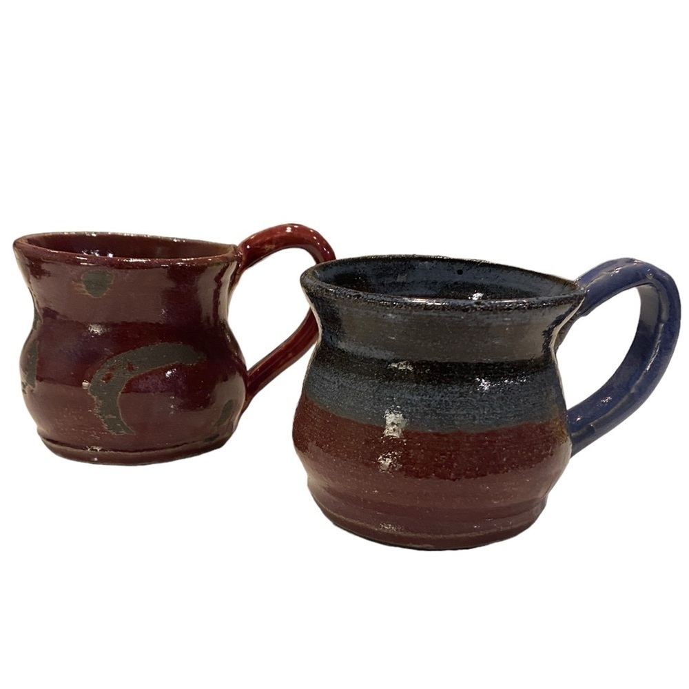 Hand Thrown Pottery Coffee Mug- Set of 2 - Signed by Artist Rustic Farmhouse. - Picture 8 of 12
